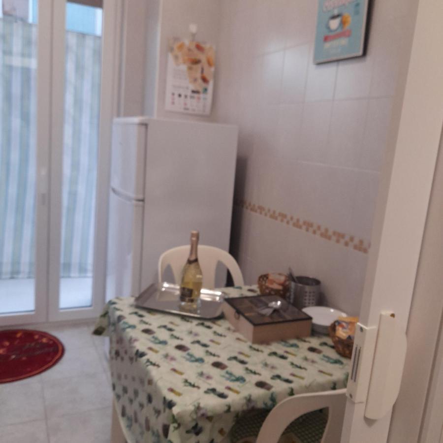 Sweet Night In Bari Apartment Екстериор снимка