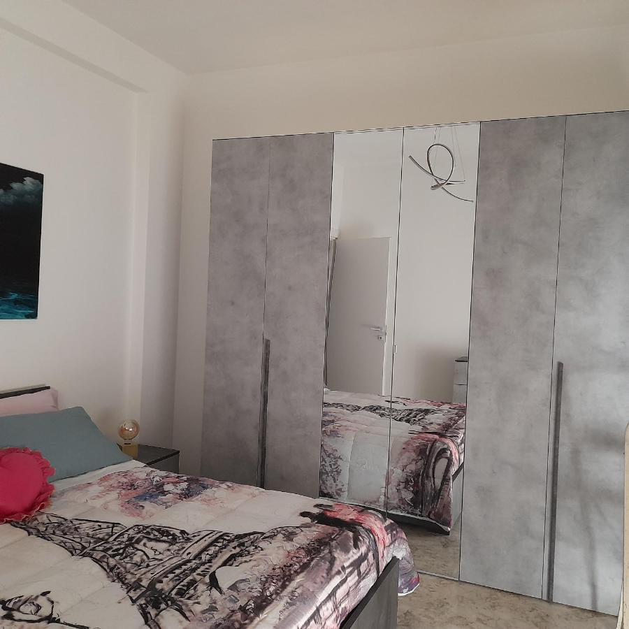 Sweet Night In Bari Apartment Екстериор снимка